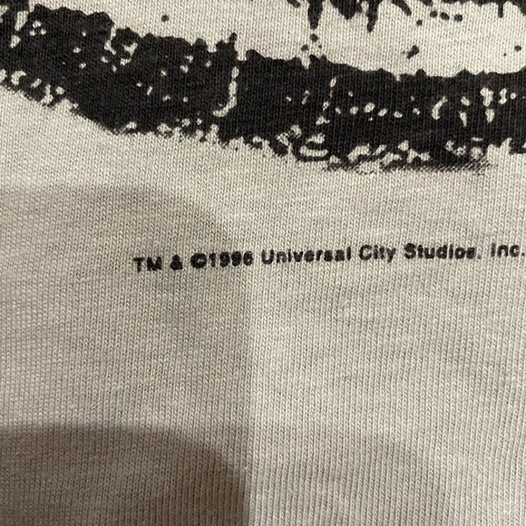 Vintage 1996 Jurassic Park T Shirt! - Picture 4 of 5